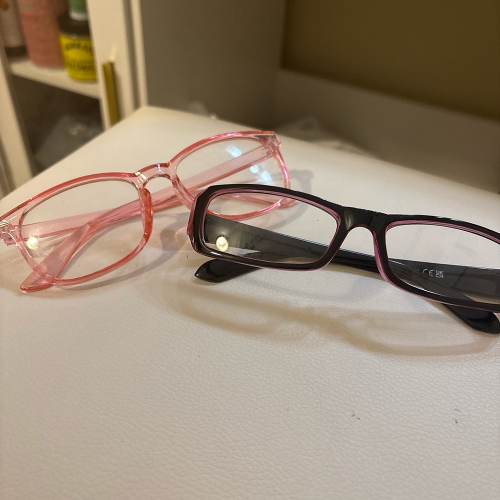 Blue light glasses